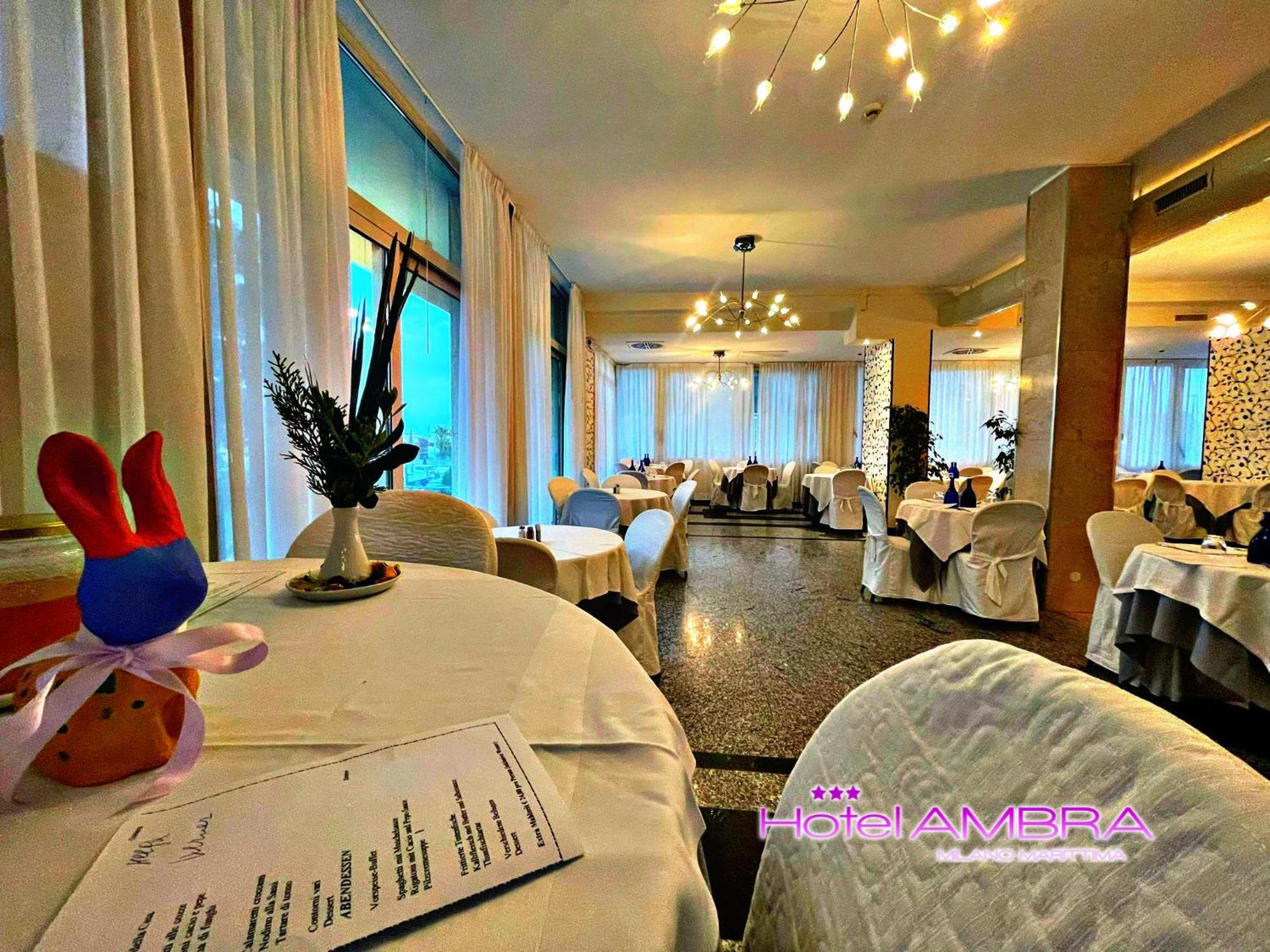 Hotel Ambra Milano Marittima Buitenkant foto