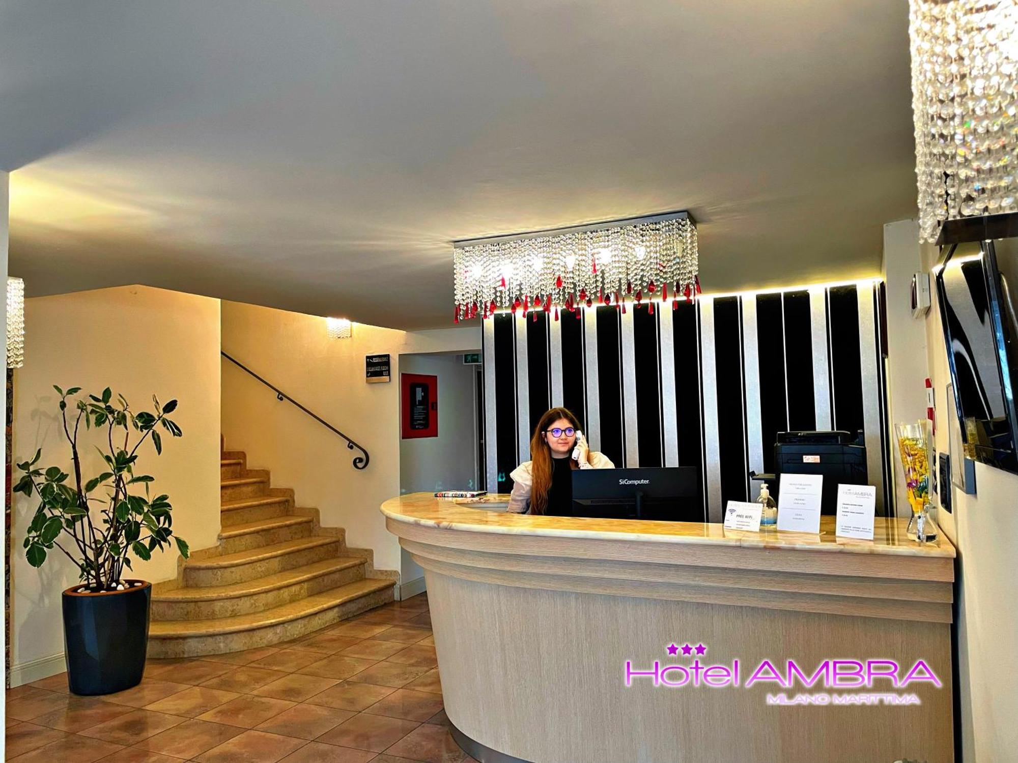 Hotel Ambra Milano Marittima Buitenkant foto