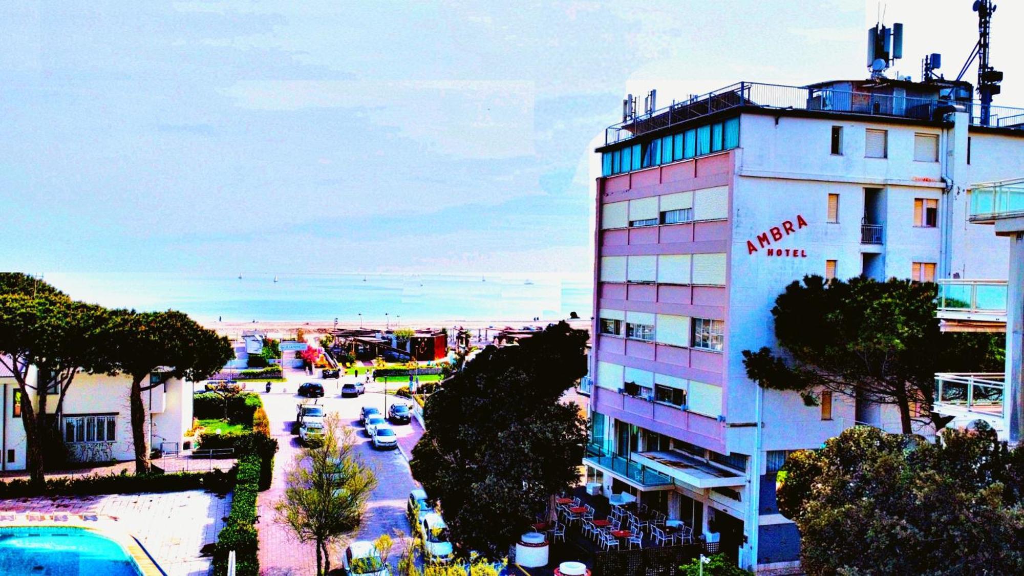 Hotel Ambra Milano Marittima Buitenkant foto