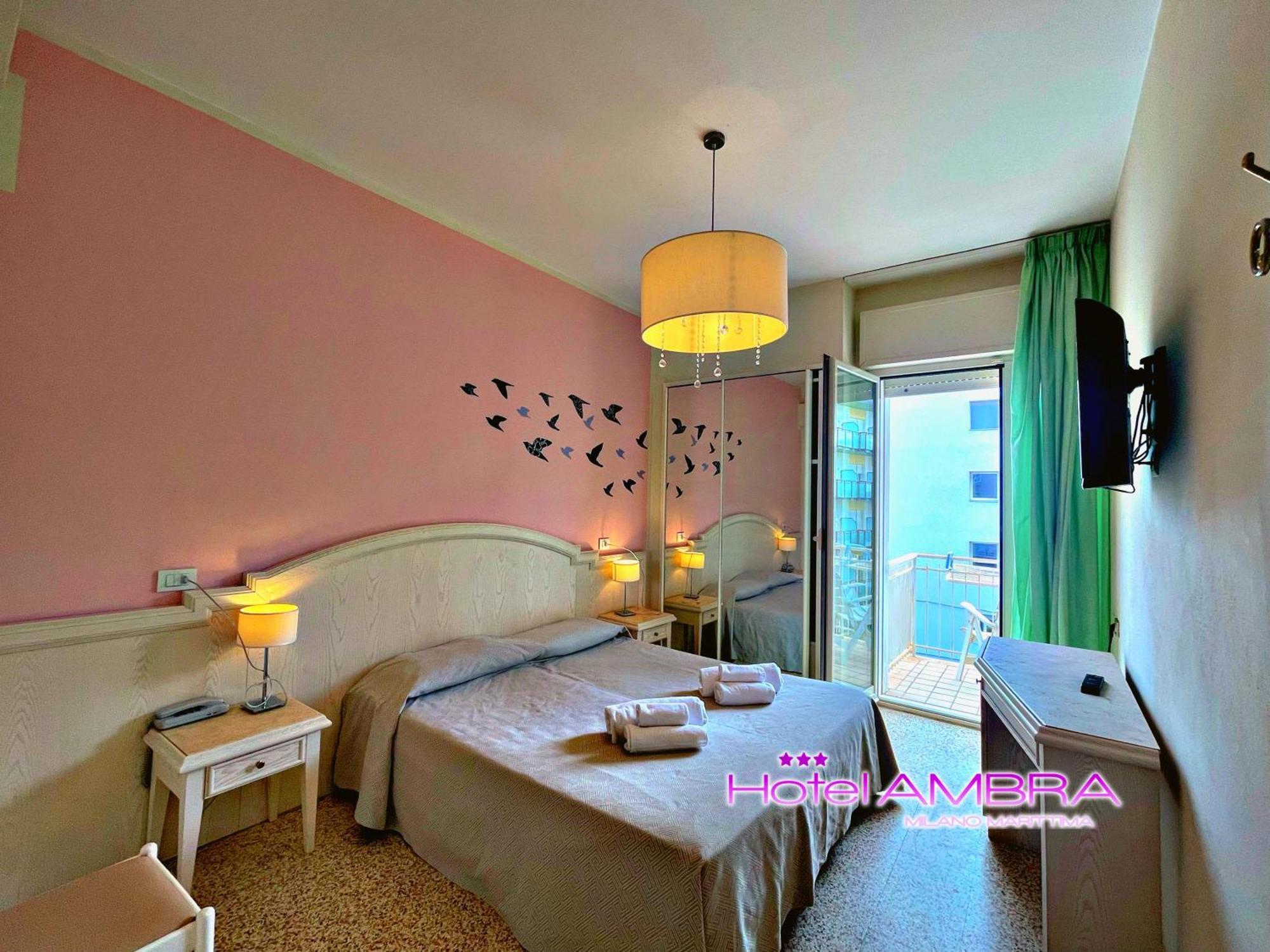 Hotel Ambra Milano Marittima Buitenkant foto